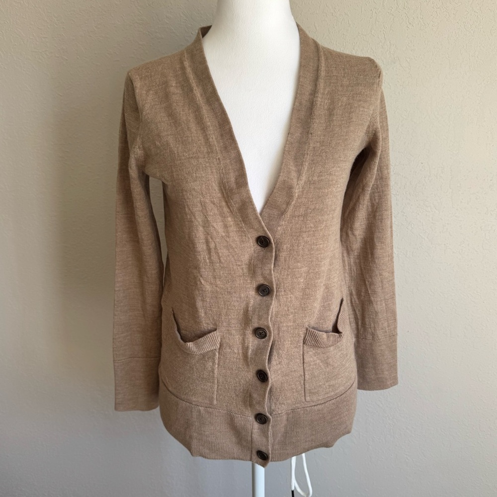 Banana Republic Tan 100% Merino Wool Button Classic Cardigan Women’s M Academia